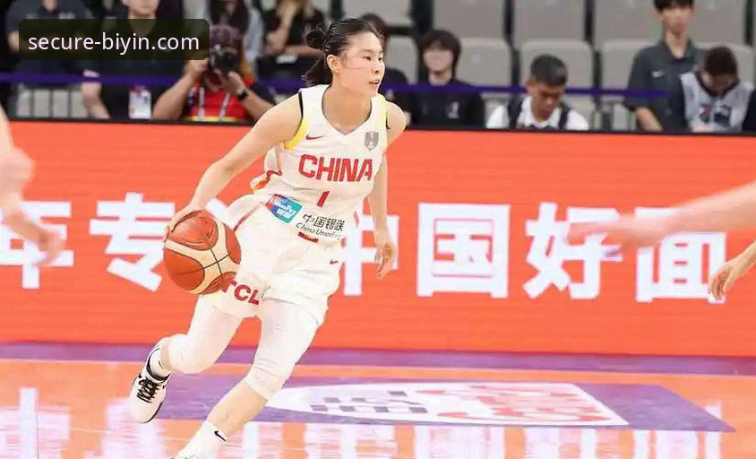 一场创纪录的总决赛揭幕战：四川女篮强势碾压背后的战术深度评测